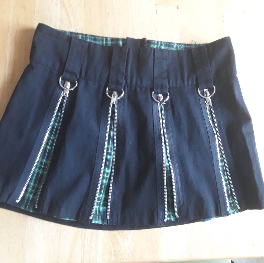 Green plaid and black zipper tripp nyc skirt small
